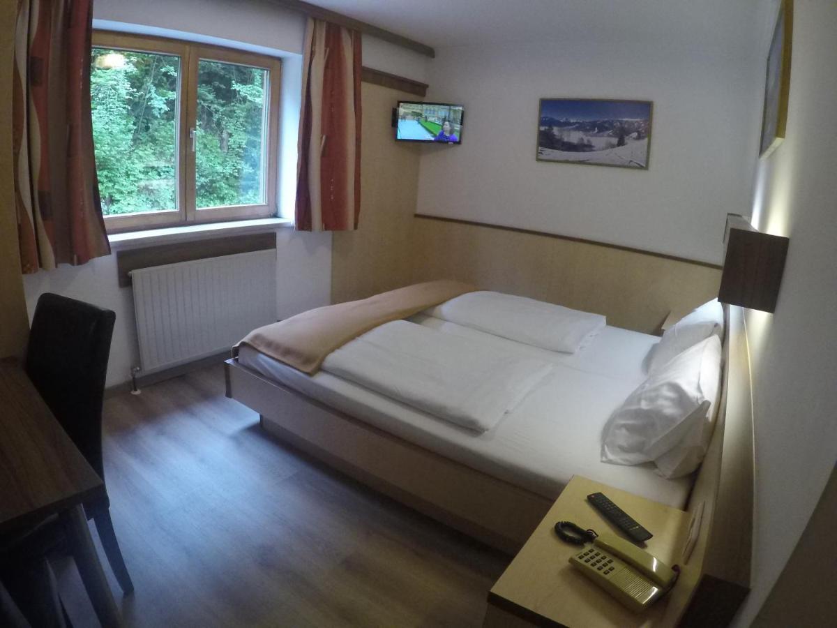 Hotel-Garni Seestrand Zell am See Bagian luar foto