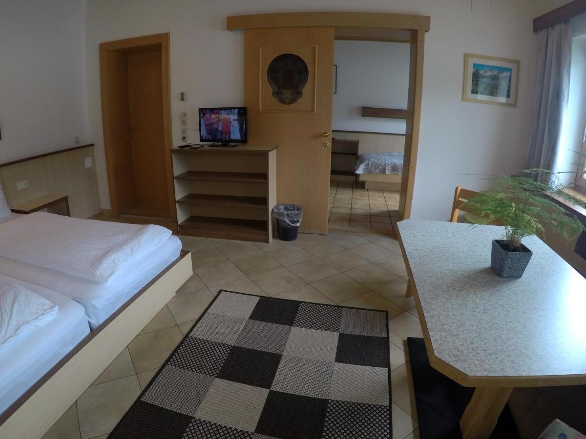 Hotel-Garni Seestrand Zell am See Bagian luar foto