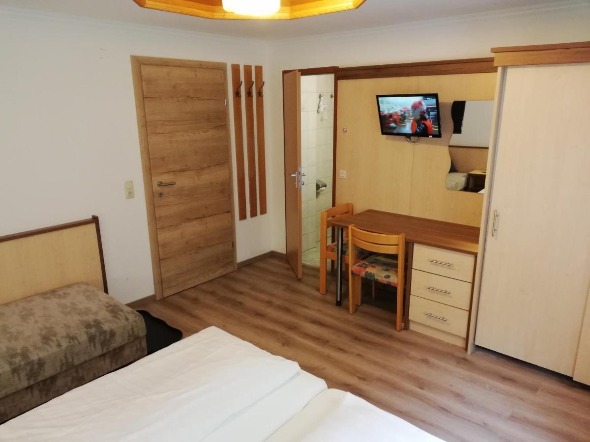 Hotel-Garni Seestrand Zell am See Bagian luar foto