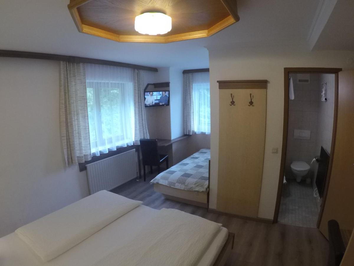 Hotel-Garni Seestrand Zell am See Bagian luar foto