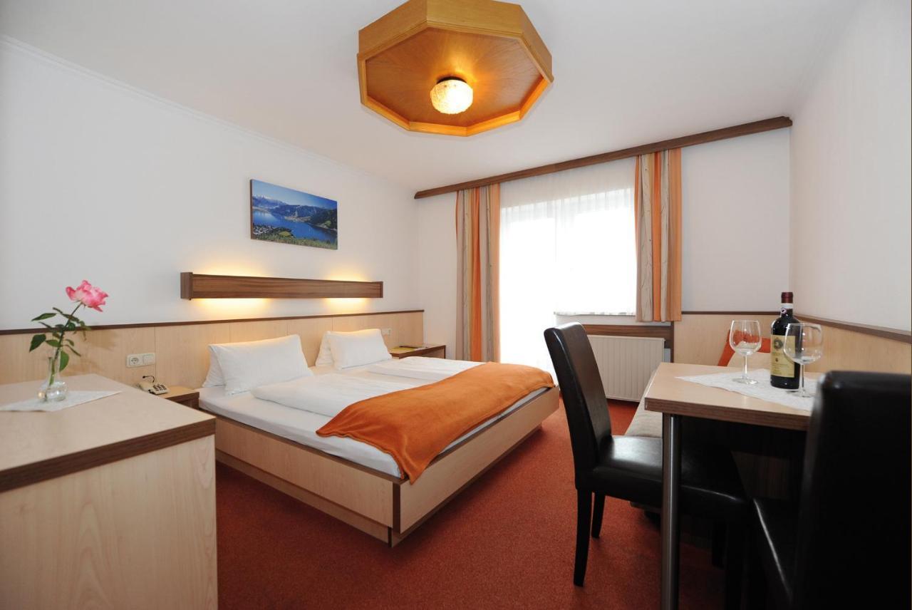 Hotel-Garni Seestrand Zell am See Bagian luar foto